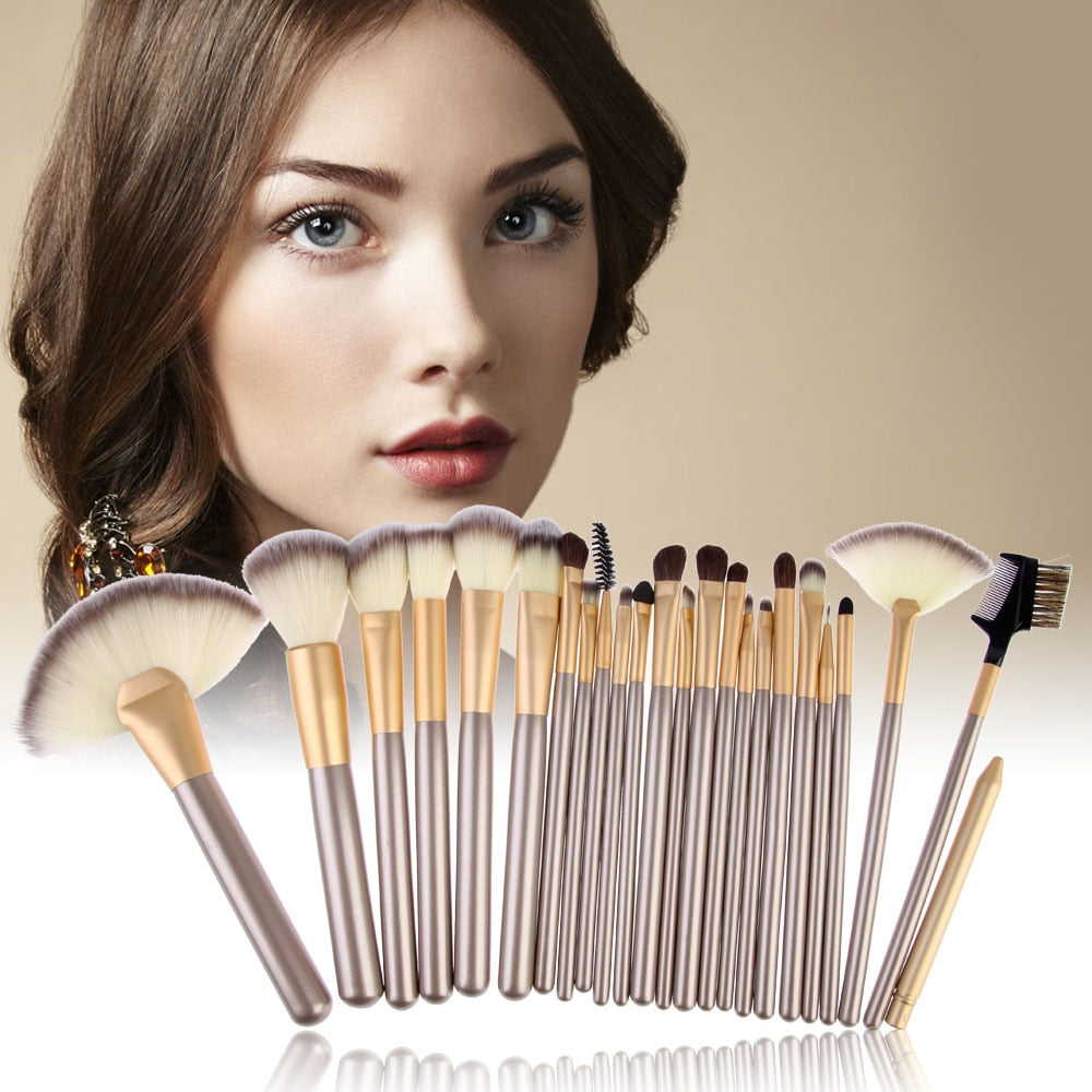 BEAUTY BASICS MAKEUP SET