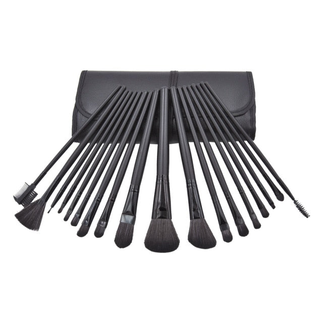 BEAUTY BASICS MAKEUP SET